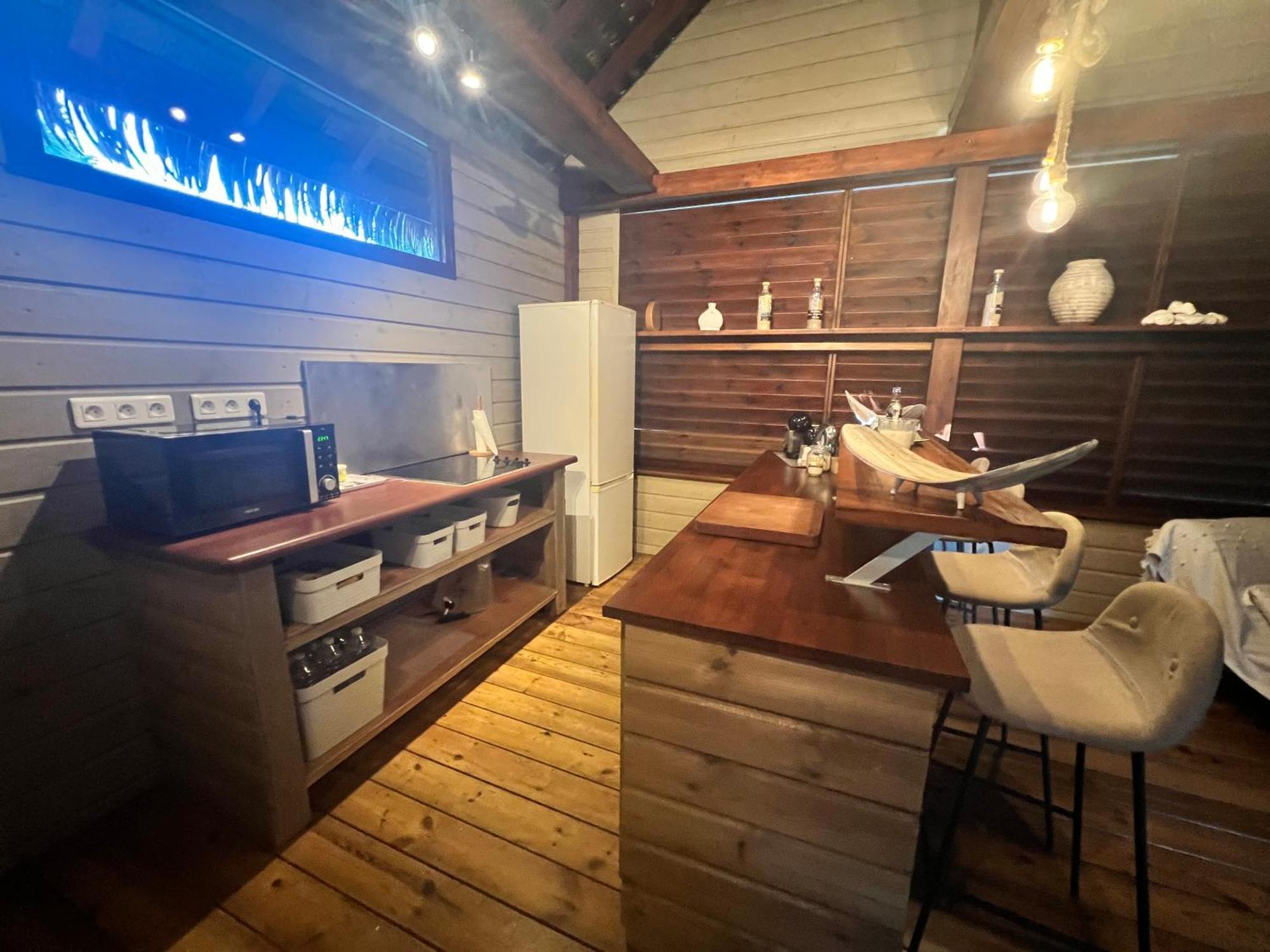 Eden Chalet, Spa Privatif Les Abymes Exterior foto